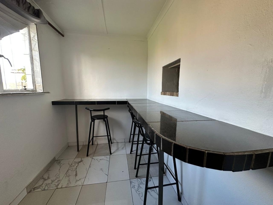 3 Bedroom Property for Sale in Stratford Green Western Cape